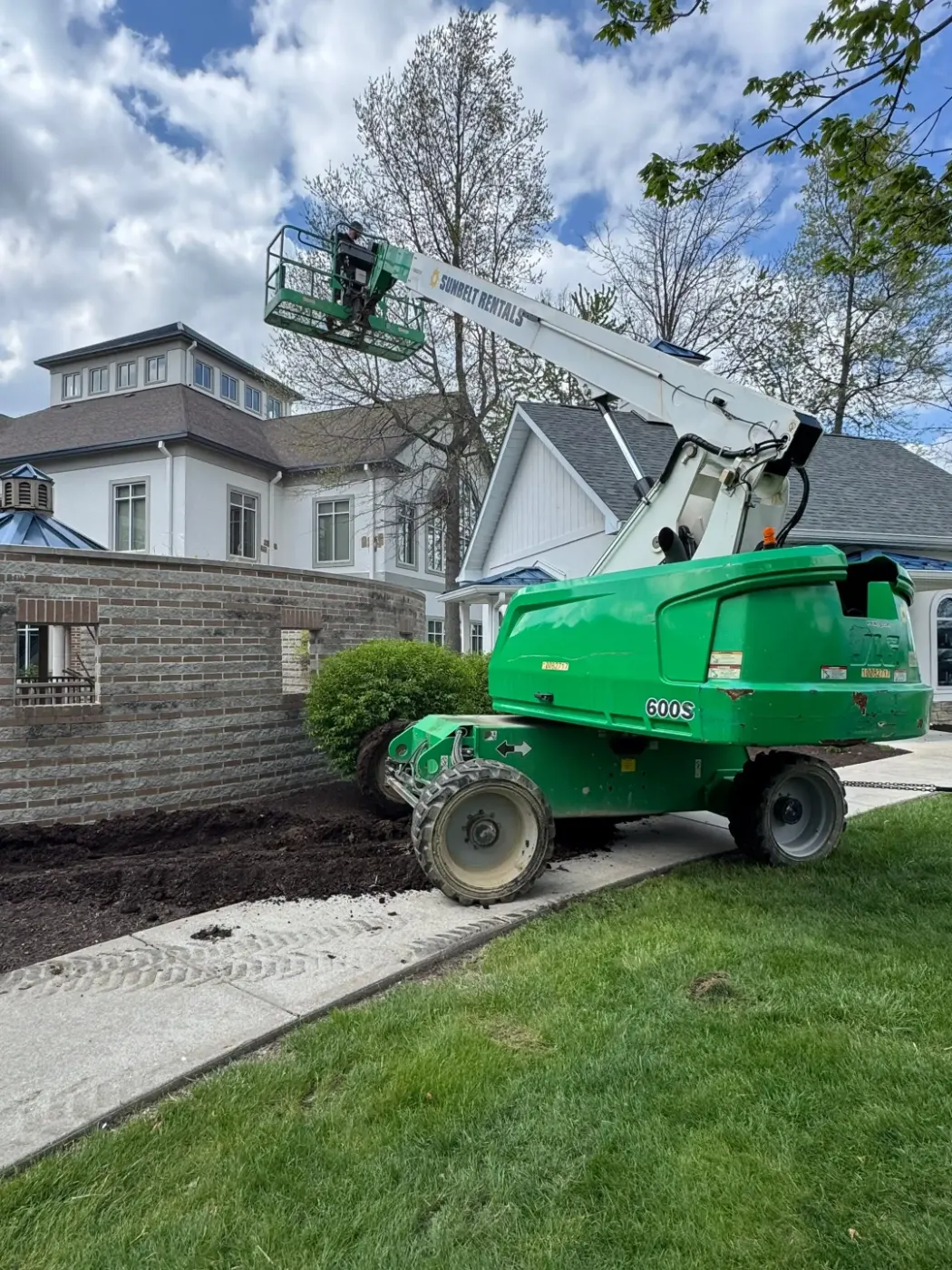Commercial roof inspection documented in Michigantown